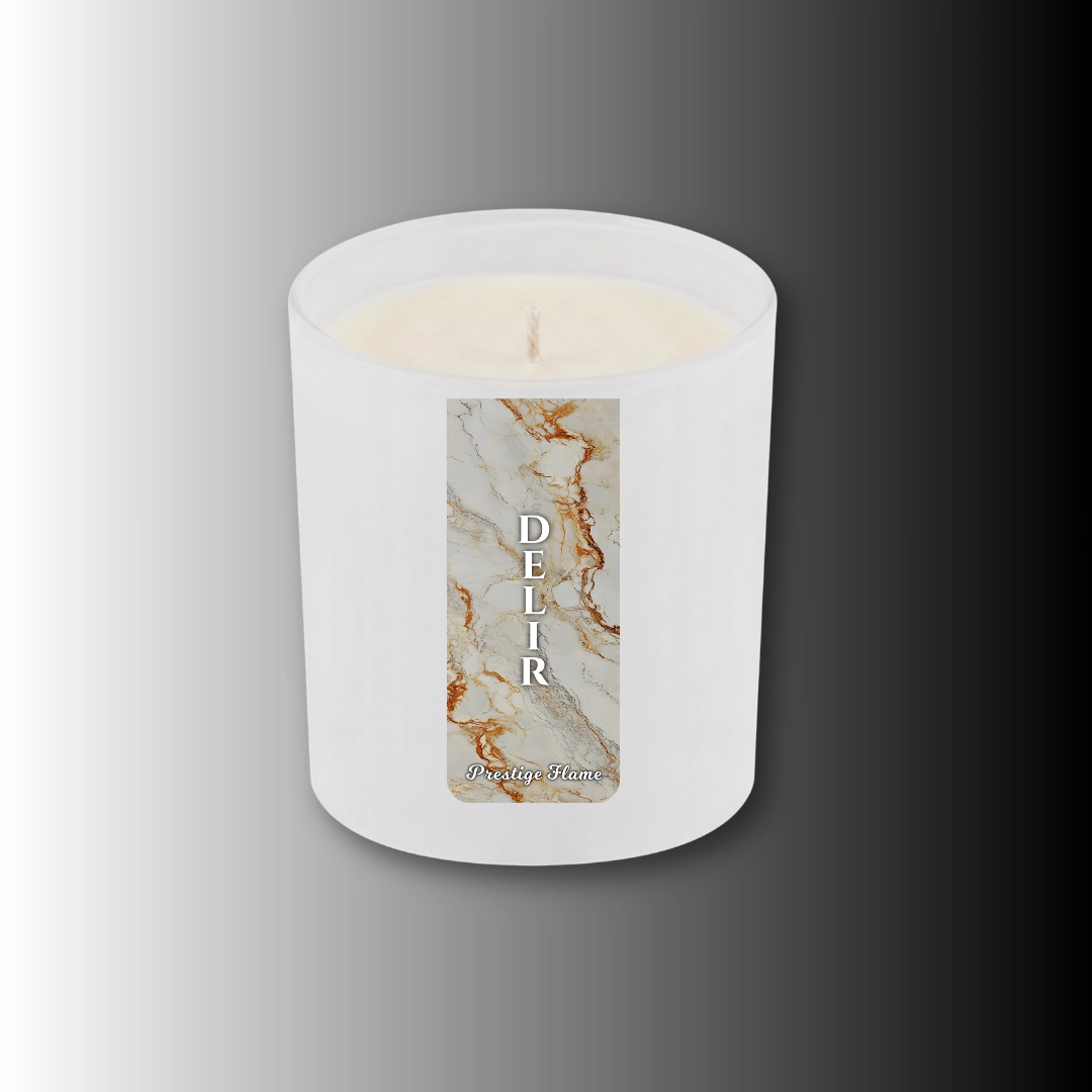Lumânare parfumată Prestige Flame - Delir - Monolith Collection - 280g - recipient alb mat cu capac auriu D2