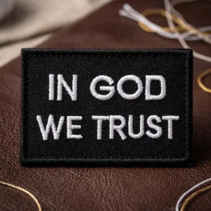 Patch - Prestige Flame - In God Material premium impermeabil, extrem de durabil în timp. Ață de înaltă calitate, rezistentă la intemperii, raze UV, căldură și frecare