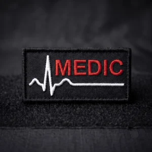 Patch - Prestige Flame - Medic Material premium impermeabil, extrem de durabil în timp. Ață de înaltă calitate, rezistentă la intemperii, raze UV, căldură și frecare